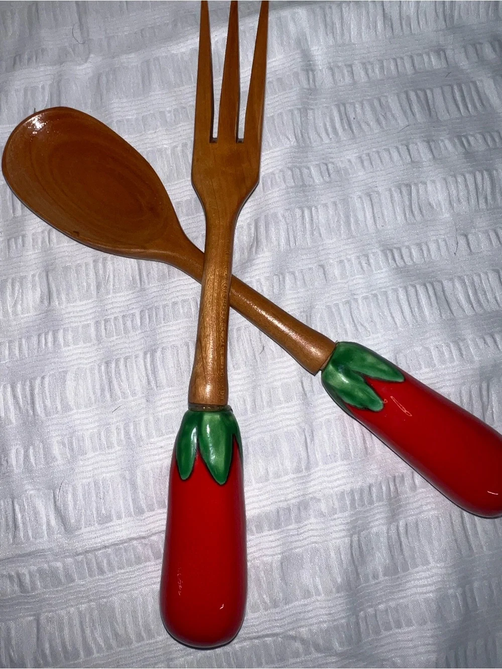 Wooden Salad Serving Set with Red Tomato Handles